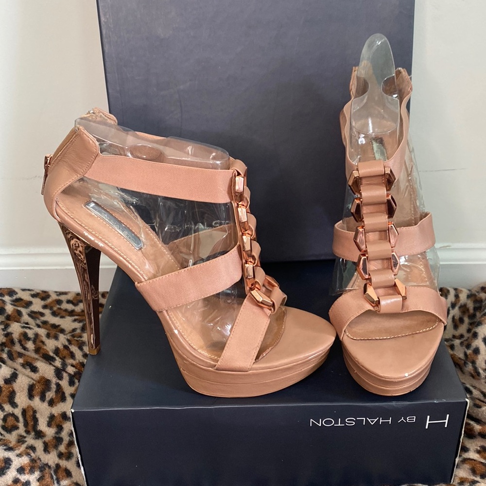 Stiletto tan sandals